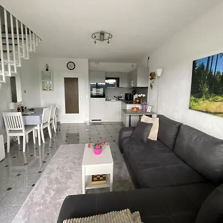 아파트 „schwarzwaldtraum - Maisonette Mit Zwei Terrassen & Panoramabalkon Im Schwarzwald