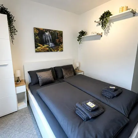 „schwarzwaldtraum - Maisonette Mit Zwei Terrassen & Panoramabalkon Im Schwarzwald